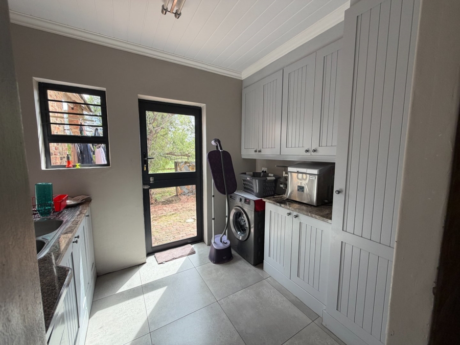 3 Bedroom Property for Sale in Lekwena Wildlife Estate North West